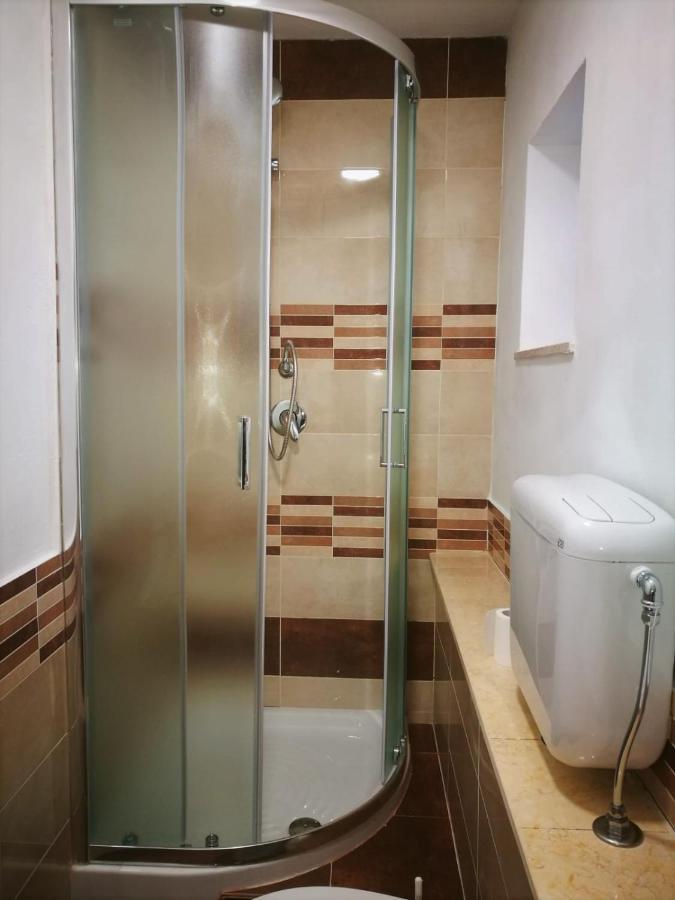 Casa Vacanze, In Centro Citta كالتانيسيتا المظهر الخارجي الصورة