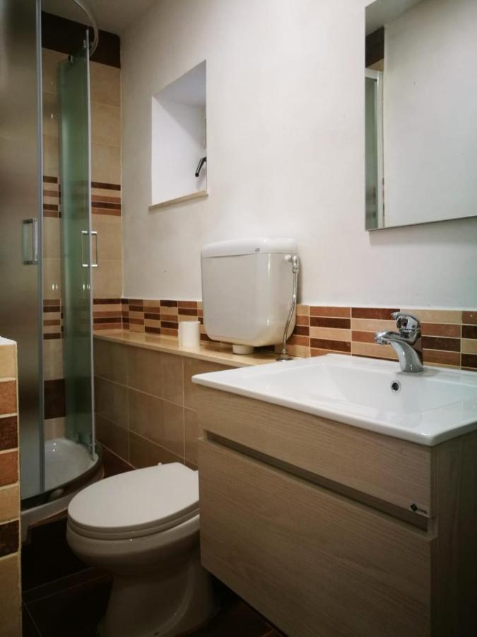 Casa Vacanze, In Centro Citta كالتانيسيتا المظهر الخارجي الصورة