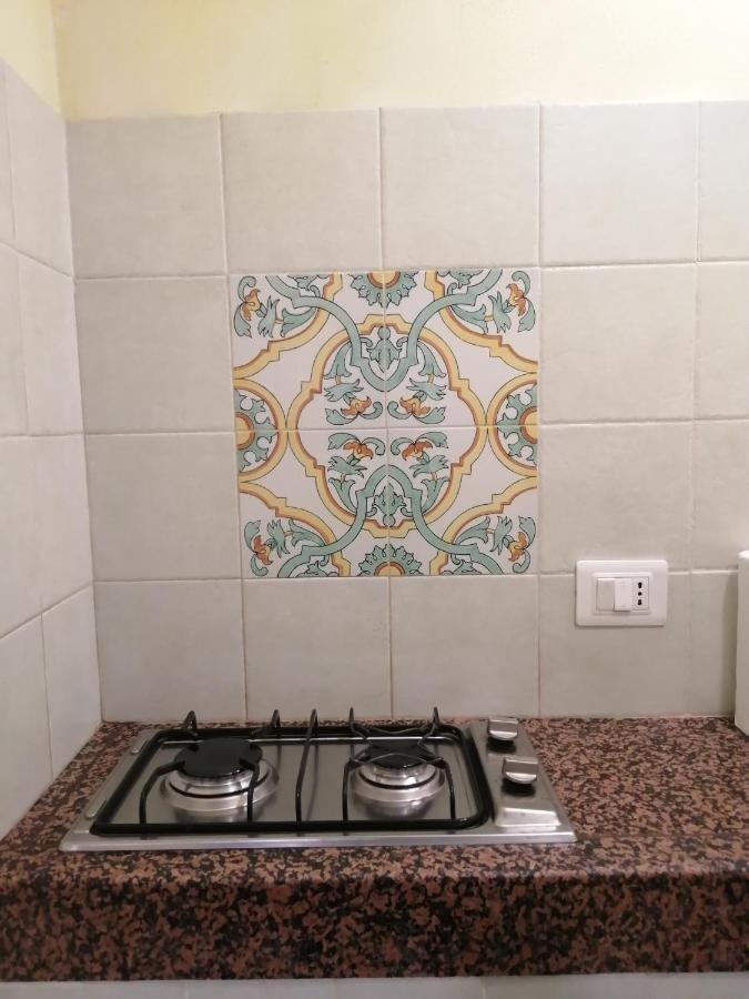 Casa Vacanze, In Centro Citta كالتانيسيتا المظهر الخارجي الصورة