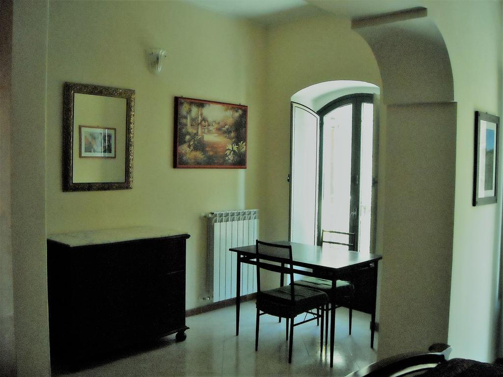 Casa Vacanze, In Centro Citta كالتانيسيتا المظهر الخارجي الصورة